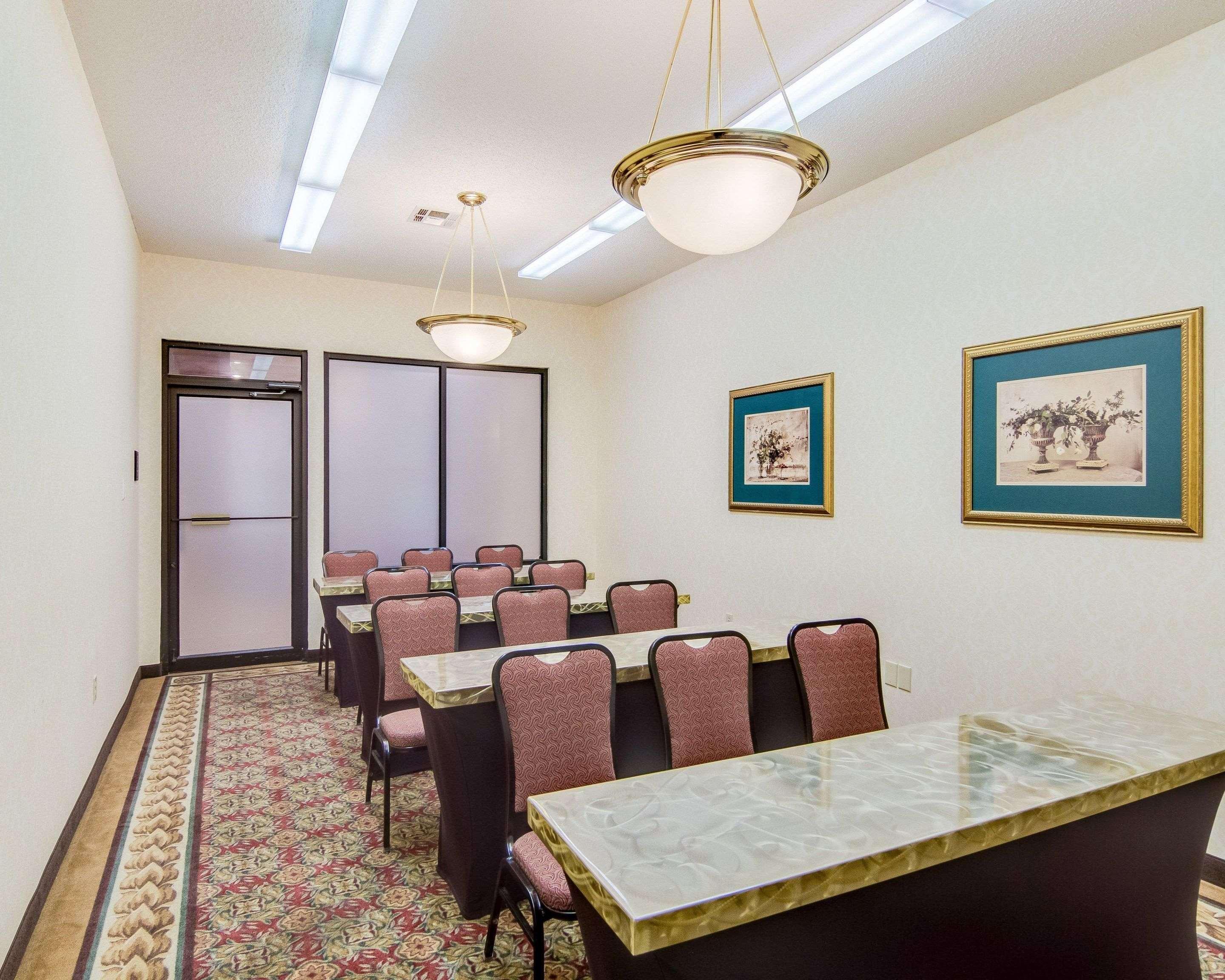 Comfort Inn & Suites Houston West-Katy Bagian luar foto