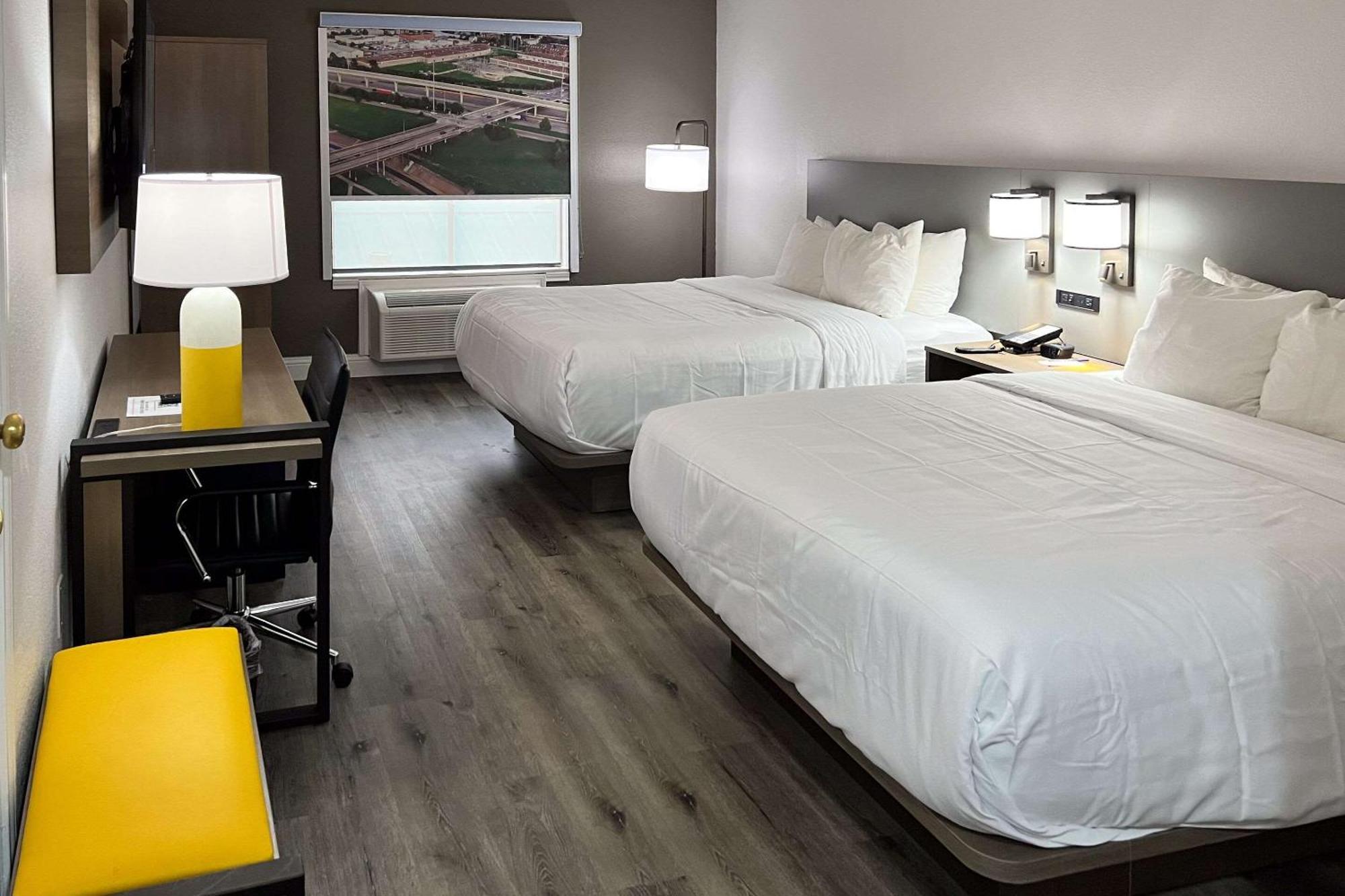 Comfort Inn & Suites Houston West-Katy Bagian luar foto